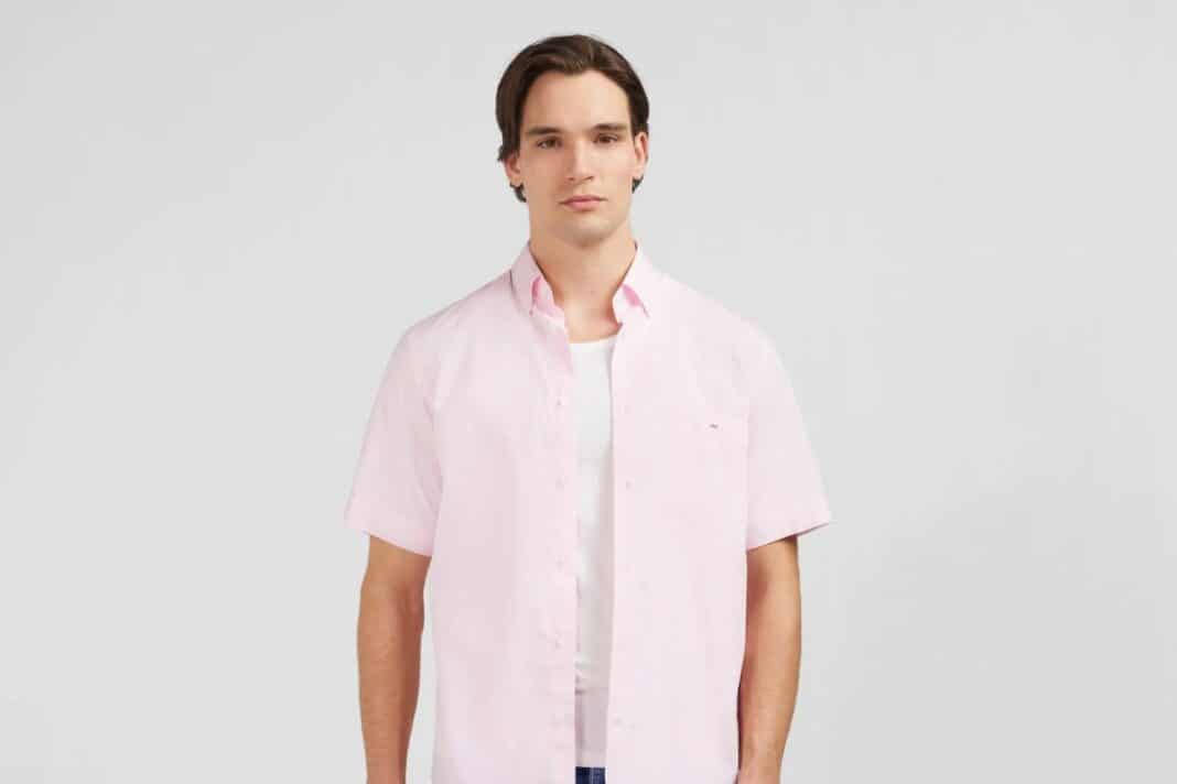 Mode homme : optez pour la chemisette lors de la période estivale