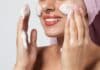 Nettoyage du visage : quelle routine adopter au quotidien ? 